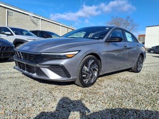 New 2025 Hyundai Elantra Sport image 1