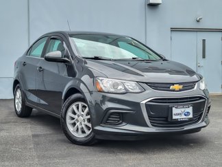 Used 2017 Chevrolet Sonic LT image 1