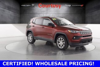 Certified 2022 Jeep Compass Latitude image 1