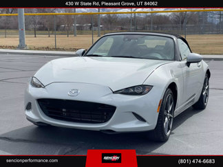 Used 2016 MAZDA MX-5 Miata Grand Touring image 1