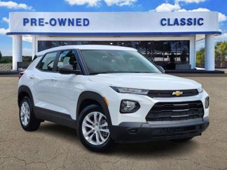 Used 2021 Chevrolet TrailBlazer LS w/ LPO, Blackout Package image 1