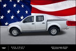 Used 2018 Nissan Frontier SV image 1
