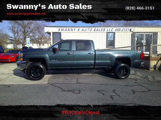 Used 2018 Chevrolet Silverado 2500 LT w/ LT Convenience Package image 1