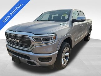 Used 2019 RAM 1500 Limited image 1