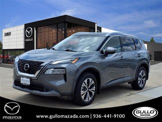 Used 2021 Nissan Rogue SV image 1