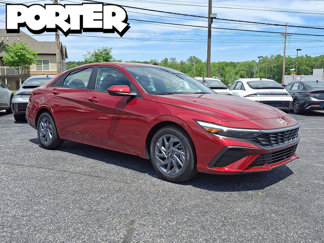 Certified 2024 Hyundai Elantra SEL image 1