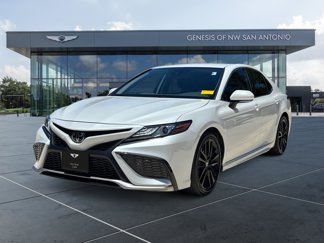 Used 2023 Toyota Camry XSE image 1