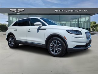 Used 2022 Lincoln Nautilus FWD w/ Premium Package image 1