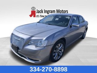 Used 2017 Chrysler 300 C image 1