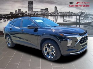 Used 2025 Chevrolet Trax LT image 1