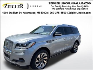 Certified 2024 Lincoln Navigator Reserve image 1
