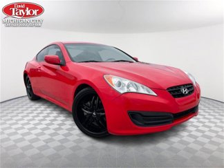 Used 2011 Hyundai Genesis 2.0T image 1