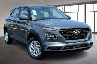 New 2025 Hyundai Venue SE image 1