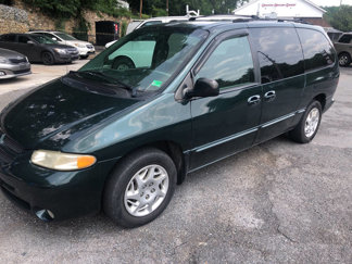 Used 1999 Dodge Grand Caravan SE image 1