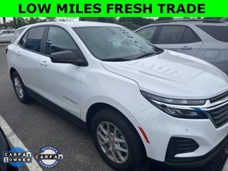 Used 2022 Chevrolet Equinox LS w/ LS Convenience Package image 1