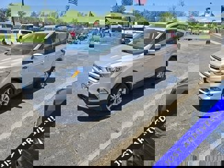 Used 2019 Ford Escape SEL image 1