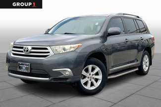 Used 2013 Toyota Highlander SE image 1