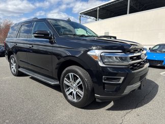 Used 2022 Ford Expedition Limited image 1
