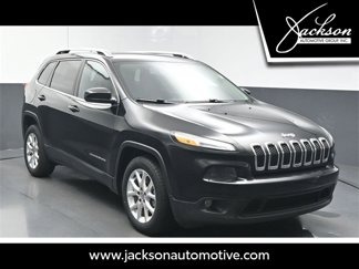 Used 2016 Jeep Cherokee Latitude w/ Safety/Convenience Group image 1