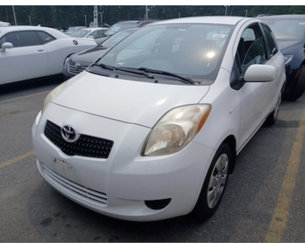 Used 2007 Toyota Yaris 2-Door Hatchback image 1