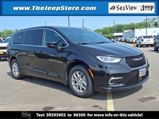 New 2025 Chrysler Pacifica Select image 1