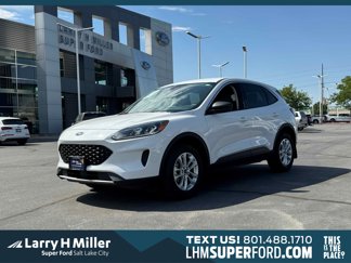 Certified 2022 Ford Escape SE image 1