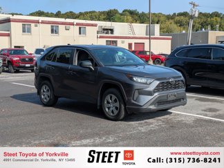Used 2022 Toyota RAV4 LE image 1