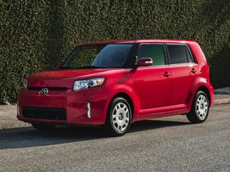 Used 2014 Scion xB image 1