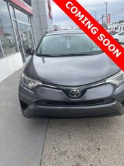 Used 2017 Toyota RAV4 LE image 1