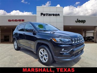Used 2025 Jeep Compass Latitude image 1