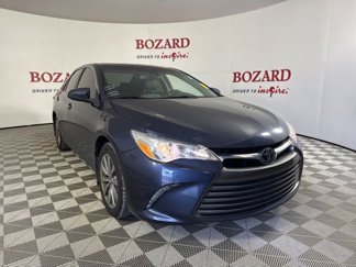 Used 2017 Toyota Camry XLE image 1