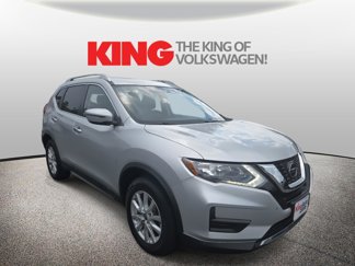 Used 2018 Nissan Rogue SV image 1