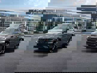 New 2025 Hyundai Elantra Sport image 1