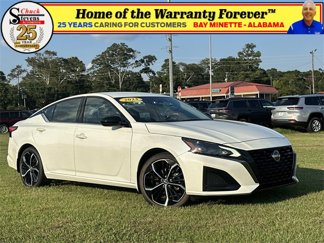 Used 2023 Nissan Altima 2.5 SR image 1