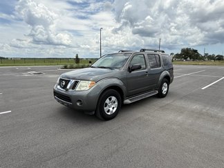 Used 2008 Nissan Pathfinder S image 1