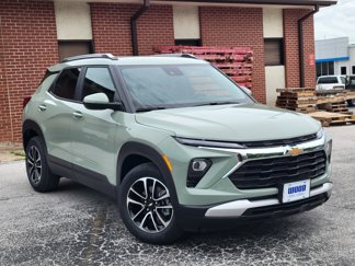 New 2025 Chevrolet TrailBlazer LT w/ Convenience Package image 1