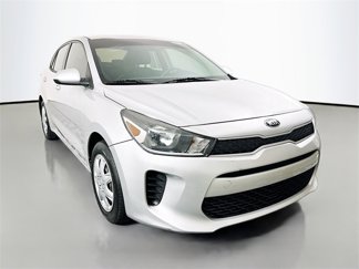 Used 2019 Kia Rio S image 1