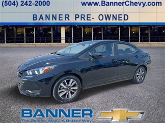 Used 2023 Nissan Versa SV image 1