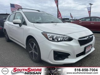 Used 2019 Subaru Impreza 2.0i Premium image 1