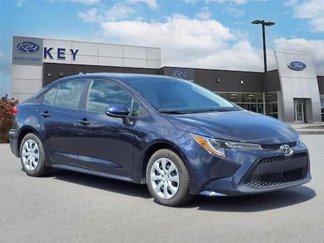 Used 2022 Toyota Corolla LE image 1