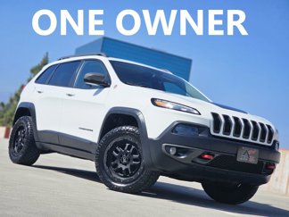 Used 2014 Jeep Cherokee Trailhawk w/ Comfort/Convenience Group image 1