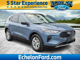 Used 2023 Ford Escape Active image 1