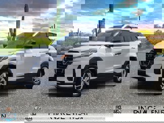 Used 2024 Nissan Kicks S image 1
