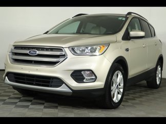 Used 2017 Ford Escape SE w/ SE Leather Comfort Package image 1