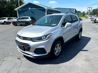 Used 2018 Chevrolet Trax LT w/ LT Convenience Package image 1