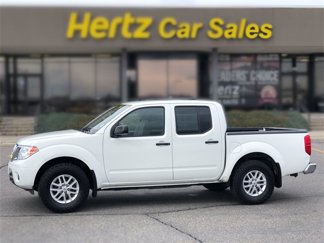 Used 2019 Nissan Frontier SV image 1