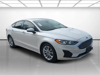 Used 2020 Ford Fusion SE image 1