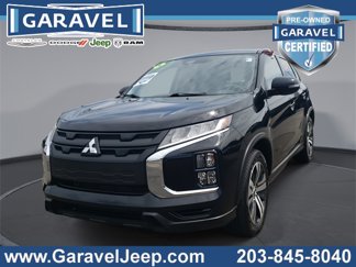 Used 2022 Mitsubishi Outlander Sport SE image 1