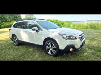 Used 2018 Subaru Outback 2.5i Limited image 1