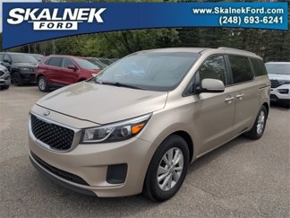 Used 2016 Kia Sedona LX w/ LX Convenience Package image 1